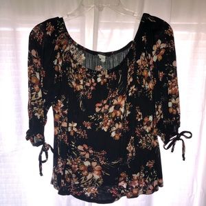 Forever 21 Black Floral Flowy Peasant Top